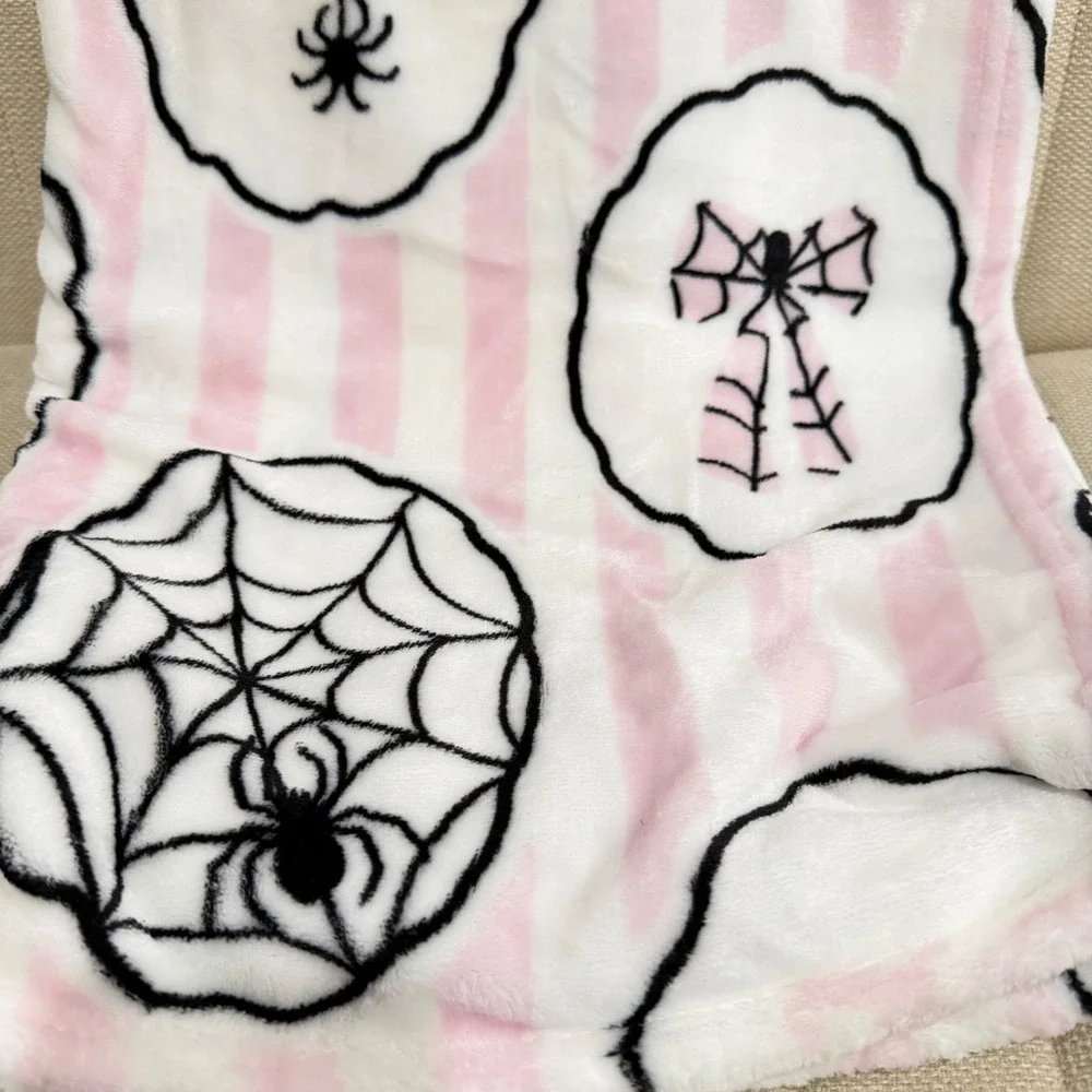 NEW Juicy Couture Home Halloween Plush Printed Throw Spider Web Bow Striped